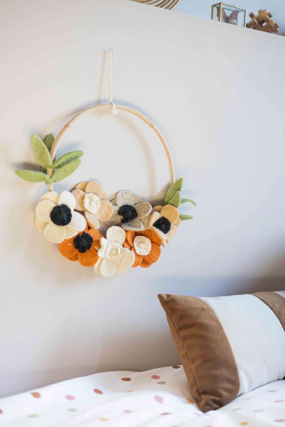 Flower Hoop - felt Flowers - KidsDepot