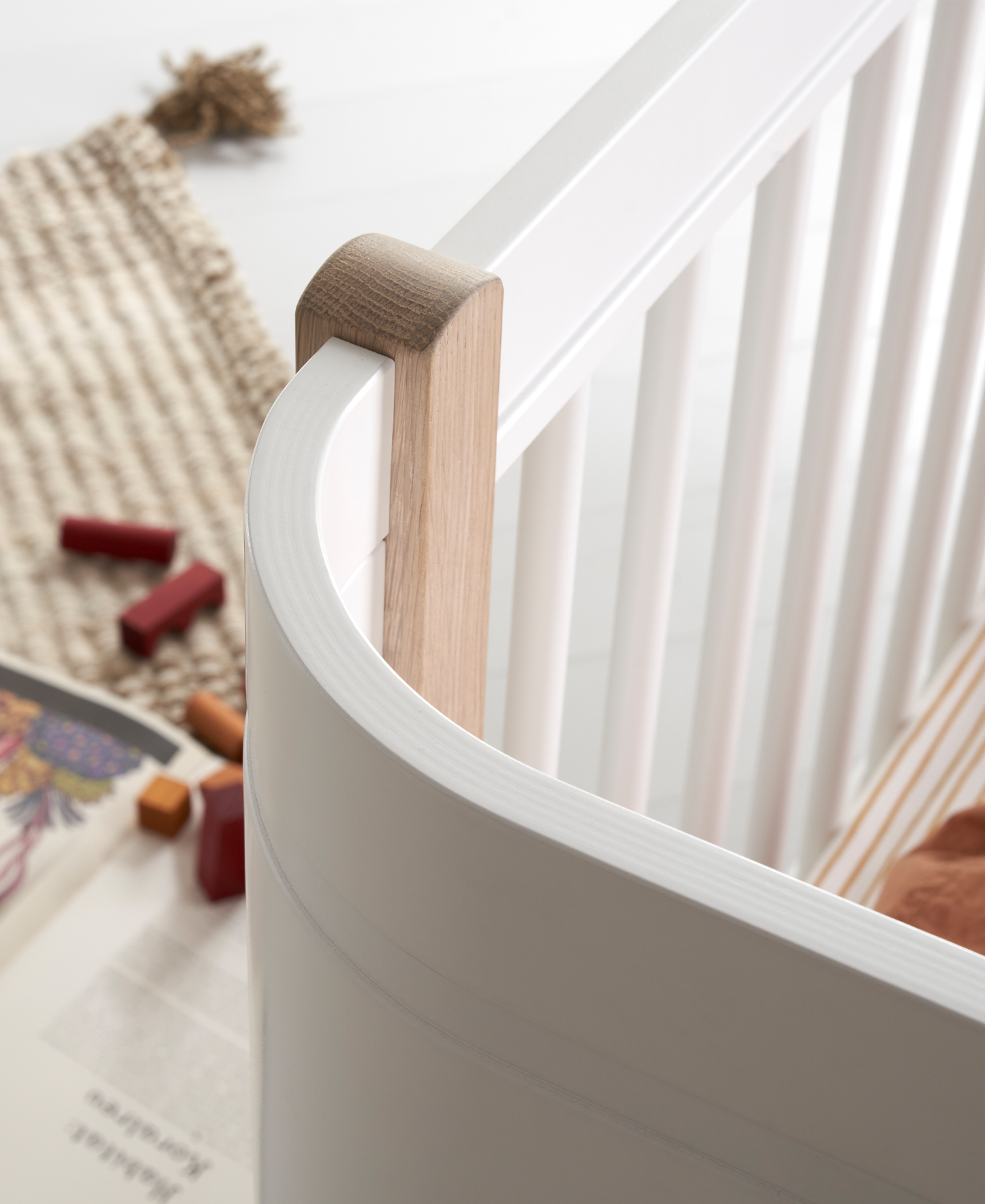 Wood Mini+ Cot White Oak - Oliver Furniture
