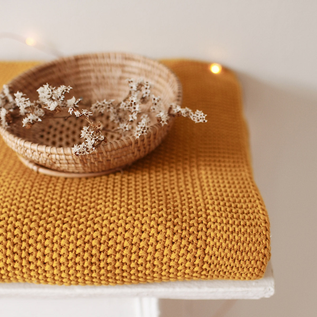 BOU BLANKET - Rose in April