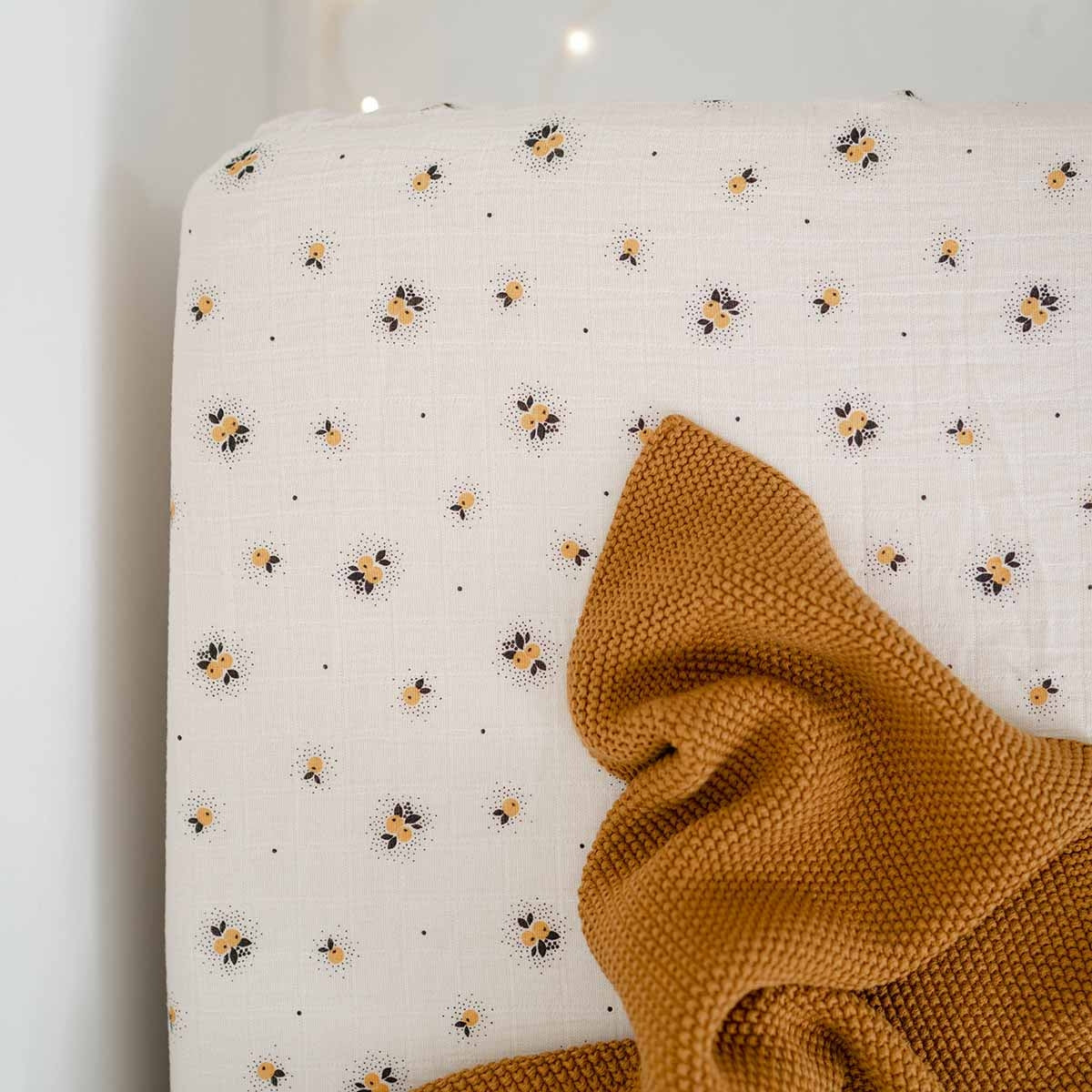 FITTED SHEET OLIVIA APPLE YELLOW - Rose in April
