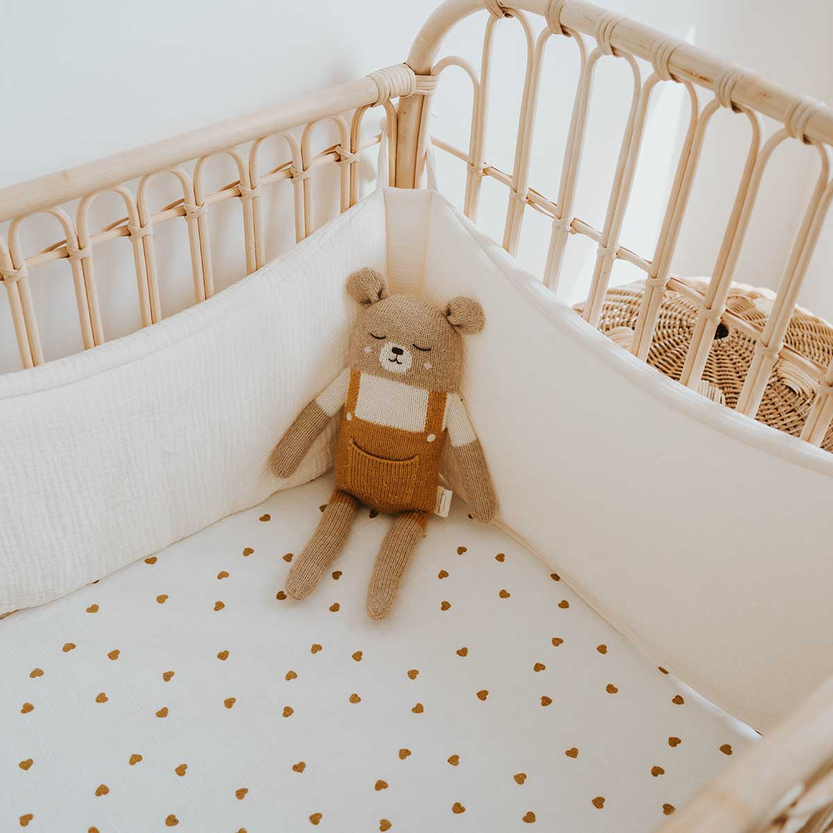 Olivia Fitted sheet Mustard Heart - Rose in April