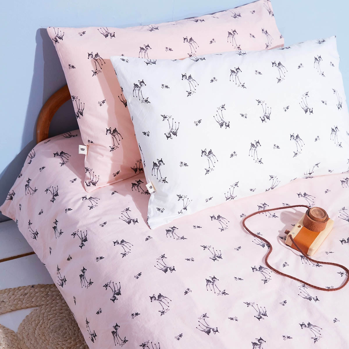 PLUME FAWN BEDDING SET ECRU - Rose in April